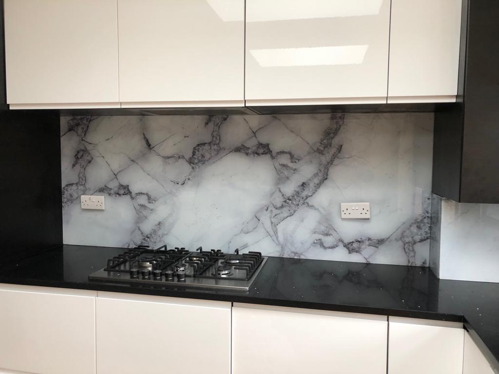 Quartz Kitchen Worktops in Surrey Design, Installation & Price